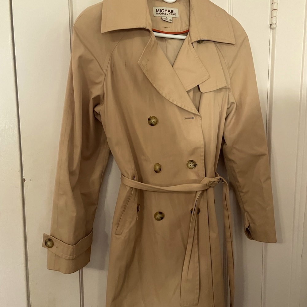 Beautiful Michael Kors raincoat
